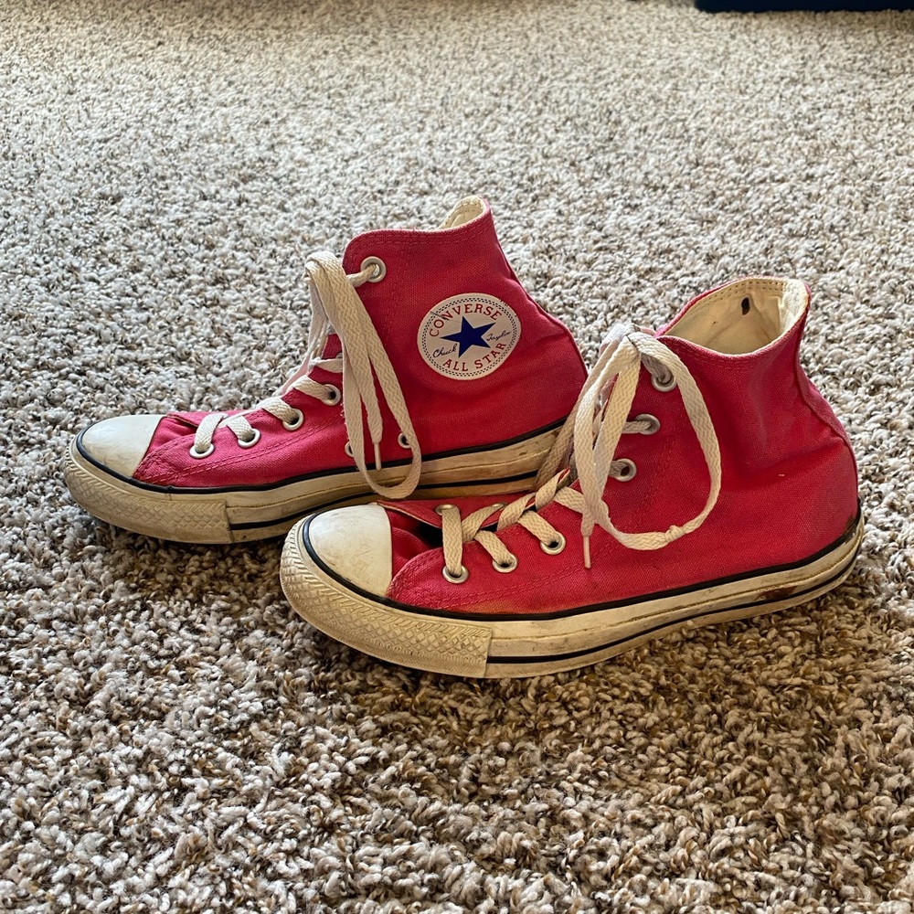 Pink Converse Size 8
